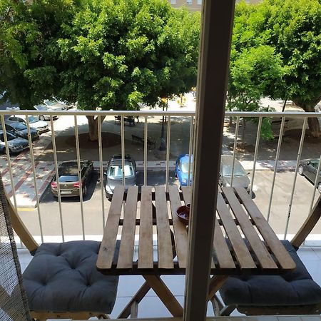 Habitaciones En Apartamento Compartido Delicias Room Cerca Del Mar, Aeropuerto, Ave Y Metro Málaga Exterior foto