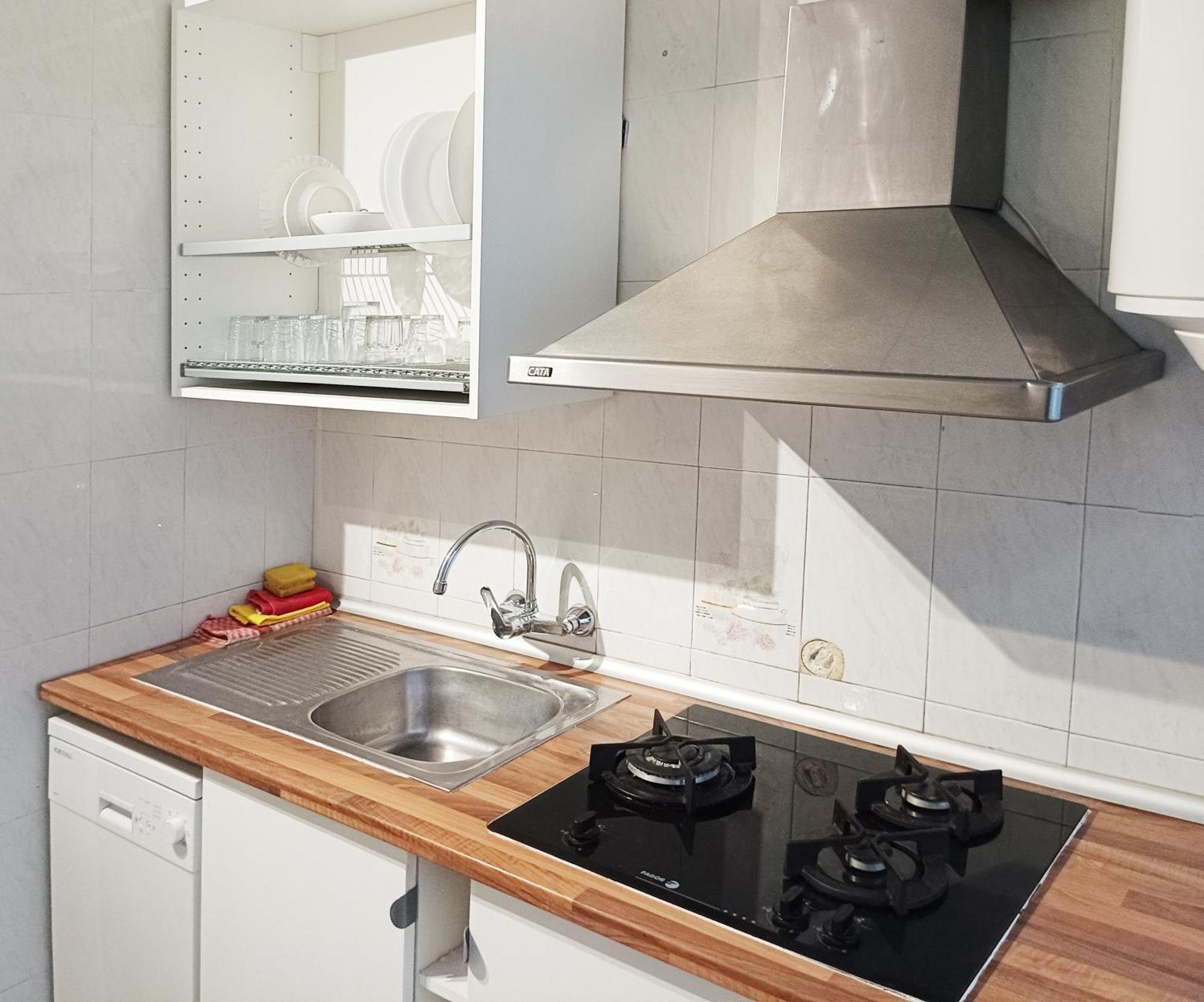 Habitaciones En Apartamento Compartido Delicias Room Cerca Del Mar, Aeropuerto, Ave Y Metro Málaga Exterior foto