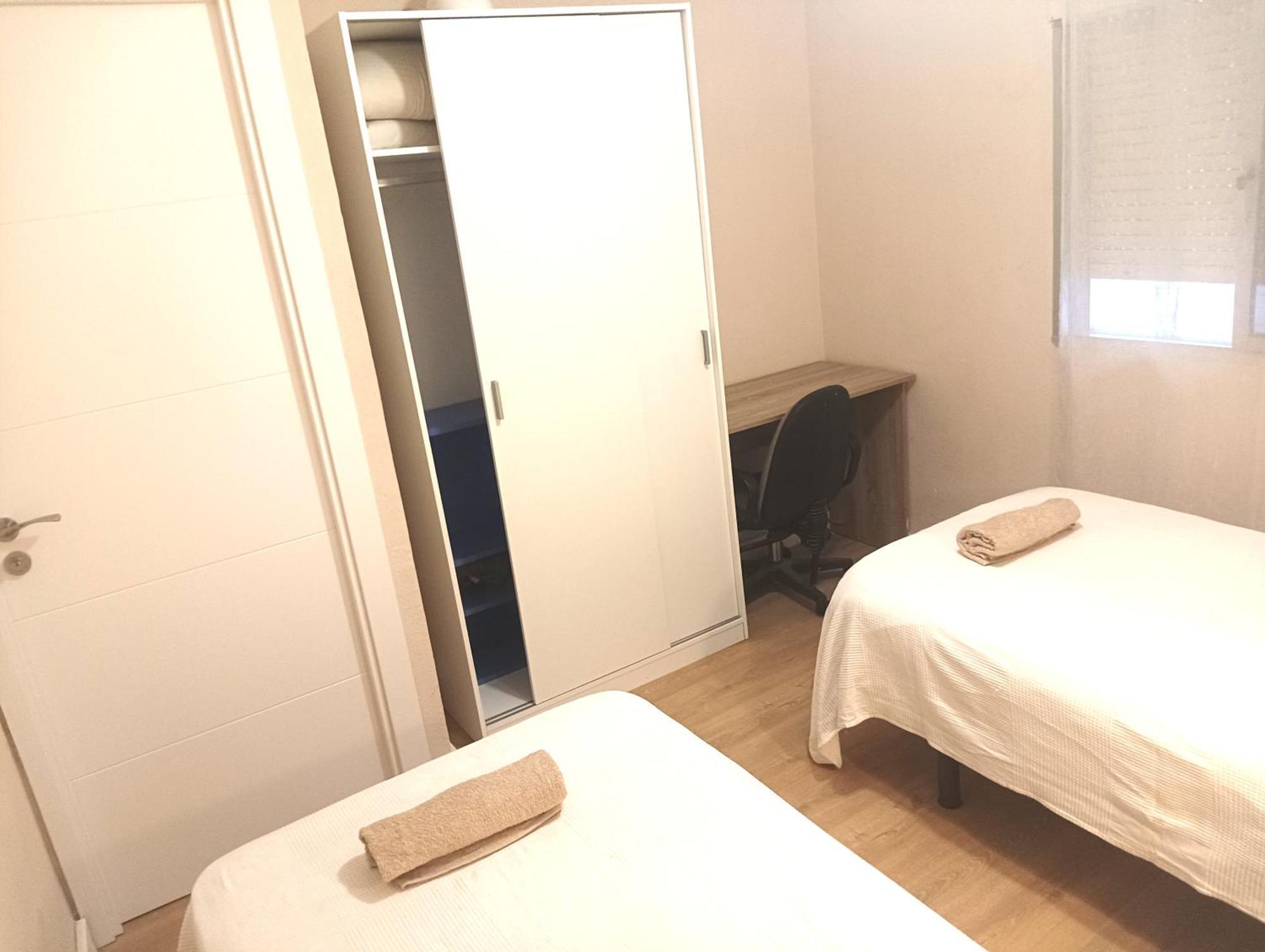 Habitaciones En Apartamento Compartido Delicias Room Cerca Del Mar, Aeropuerto, Ave Y Metro Málaga Cameră foto